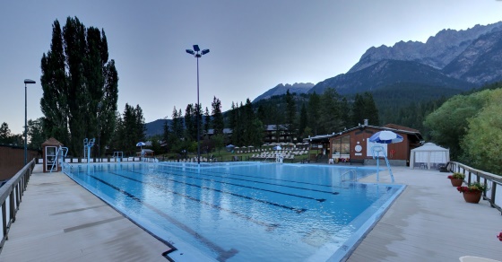 Fairmont Hot Springs Resort