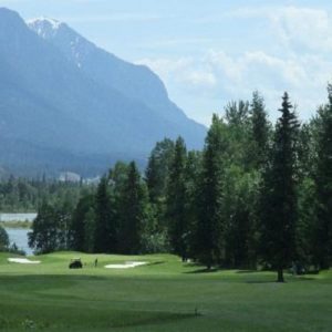 Best Holes at the Golden Golf Club