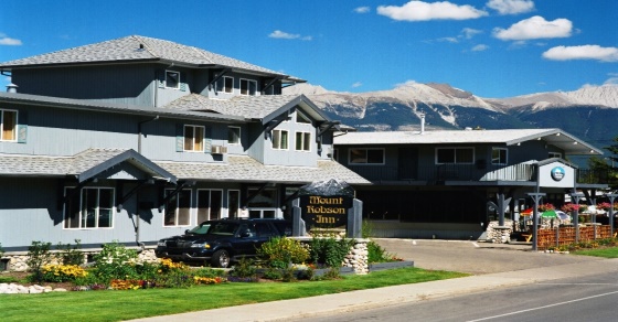 mount robson inn jasper alberta