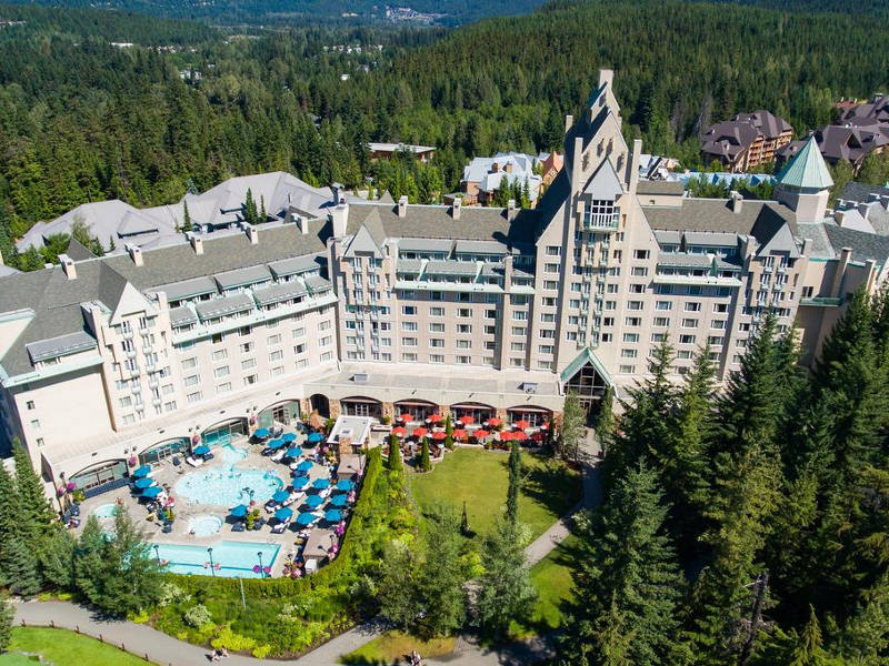 Canadian Golf Vacations at Fairmont Chateau Whistler