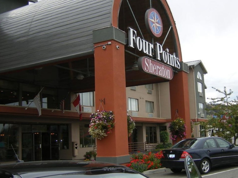 Enjoy Kamloops golf while staying at Four Points Sheridan
