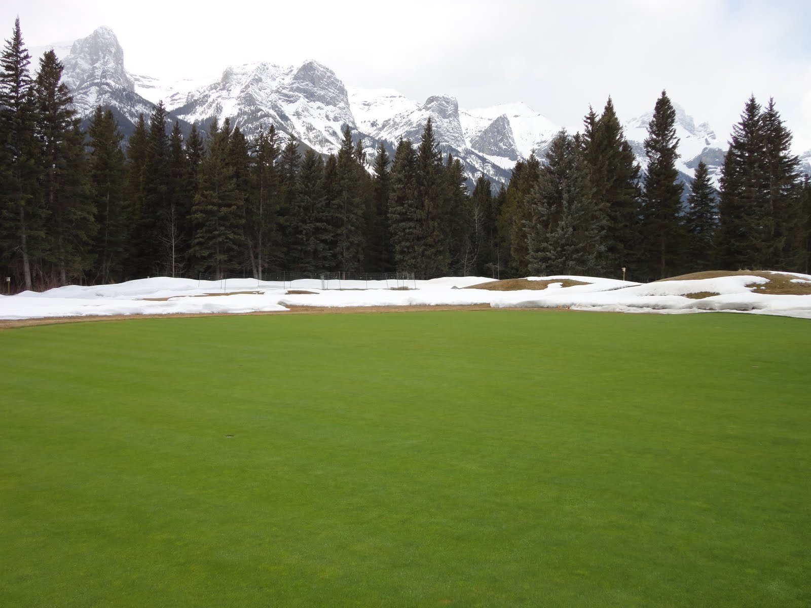 canadian rockies golf courses